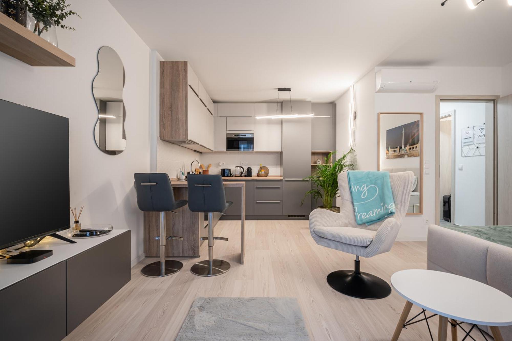 Heroes Square Apartment Budapest Exterior photo